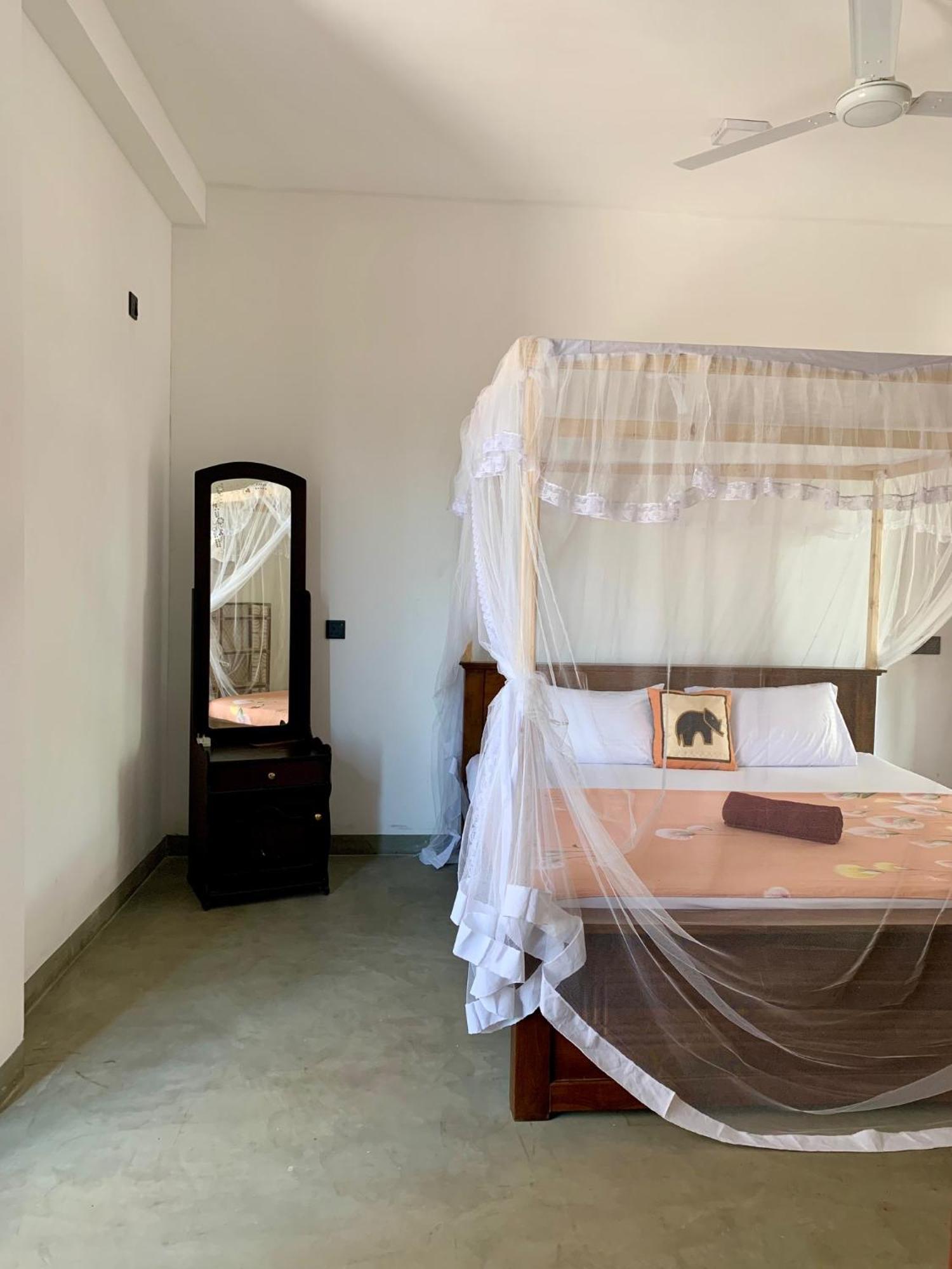 Mrmango Weligama Apartman Kültér fotó